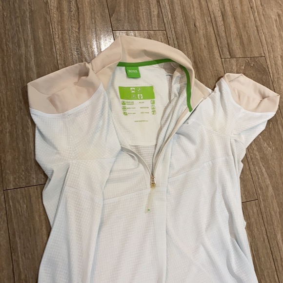 HUGO BOSS light weight polo light blue and cream - Picture 6 of 13